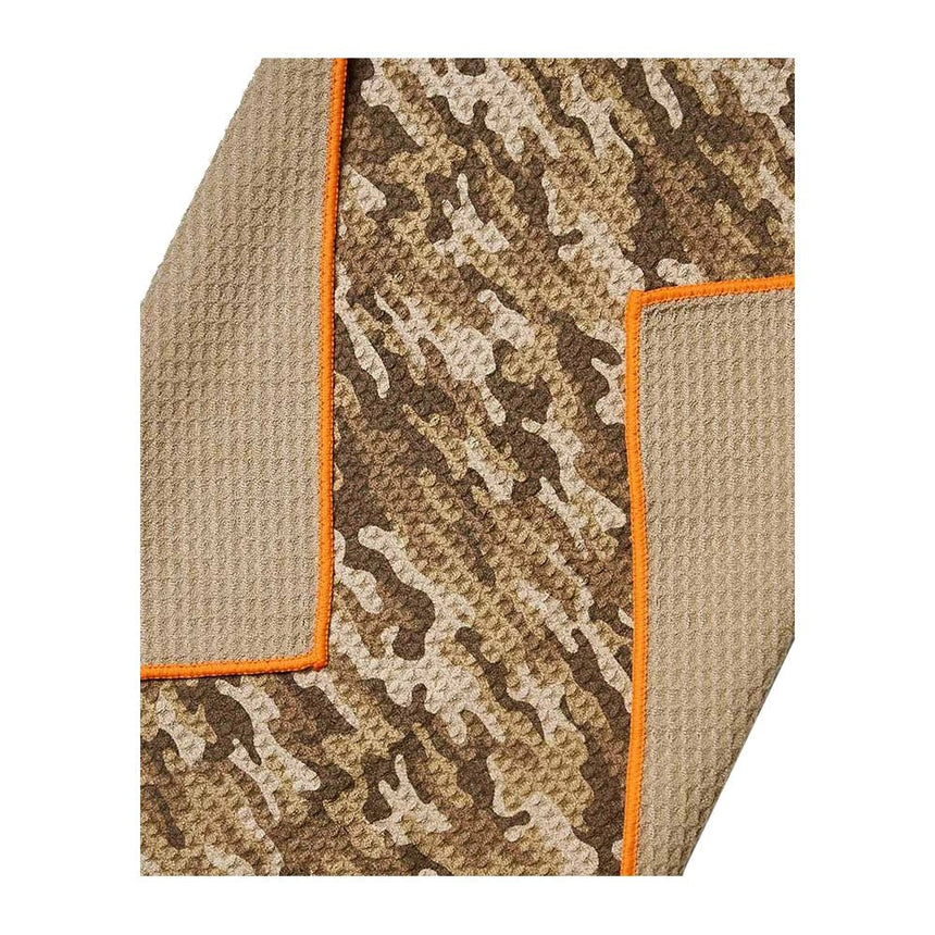 Ghost Golf Magnetic Golf Towel - Greenside