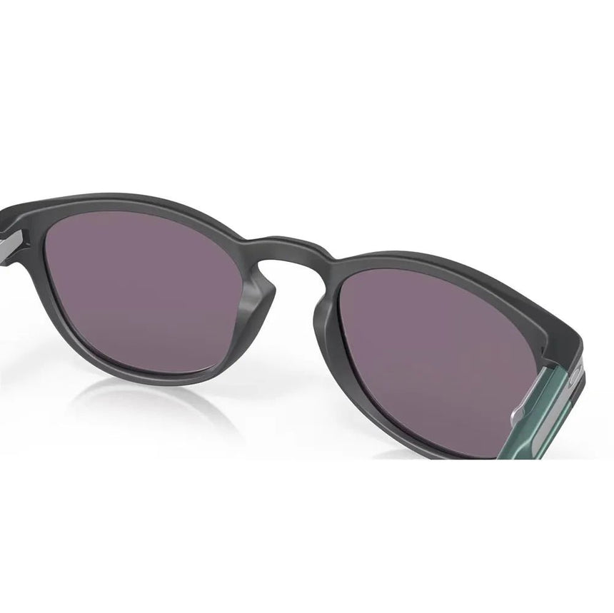 Oakley Latch Sunglasses - Matte Carbon/Prizm Grey