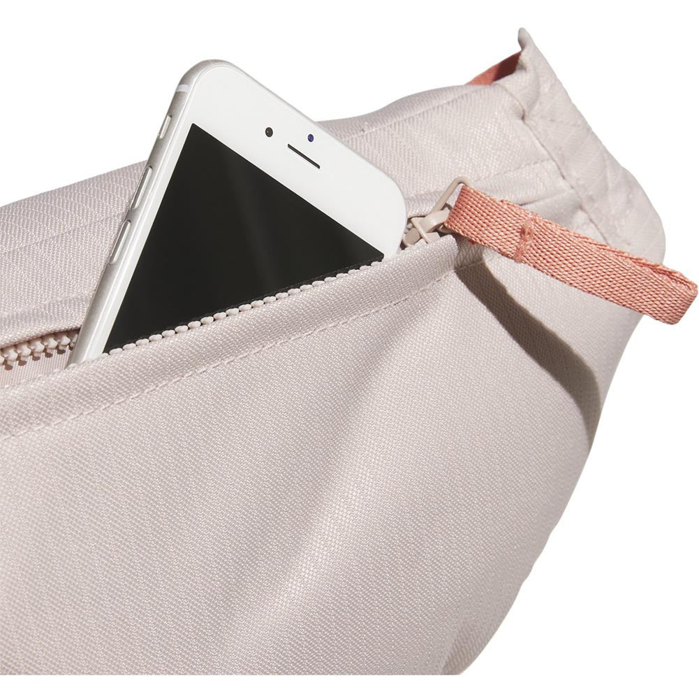 Wonder Taupe Quartz Clay